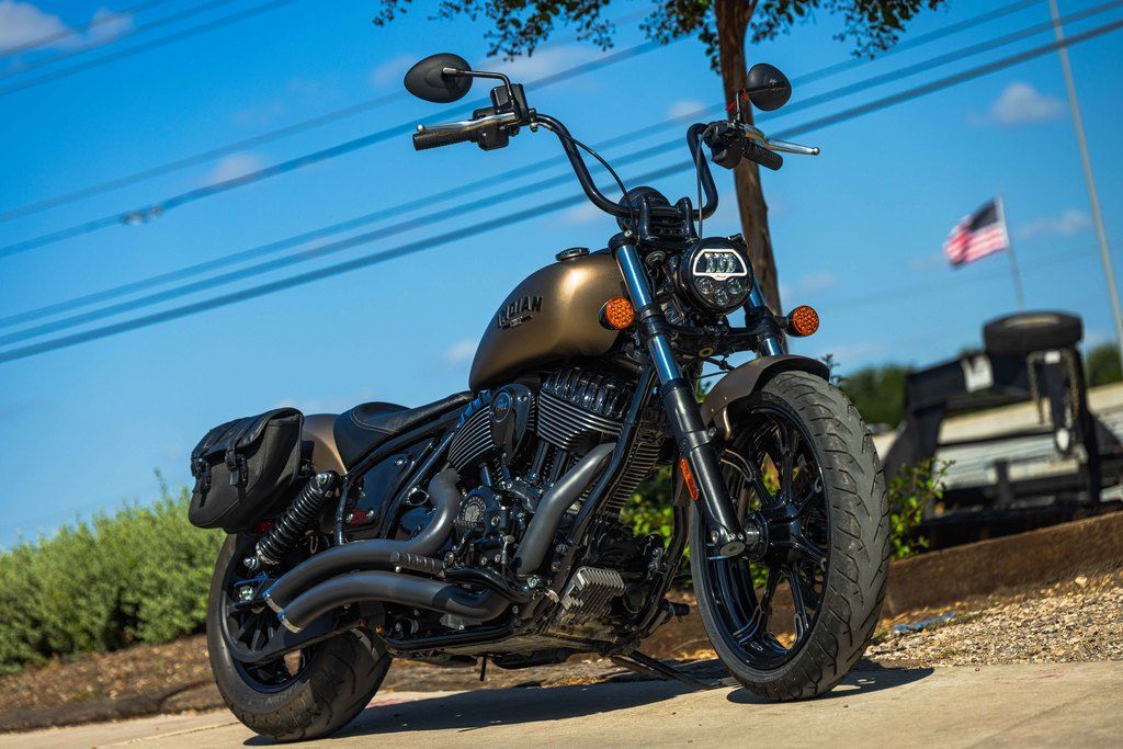 2024 Indian Motorcycle® Chief Dark Horse® Icon Sandstone Smoke DARK HORSE in New Braunfels, TX
