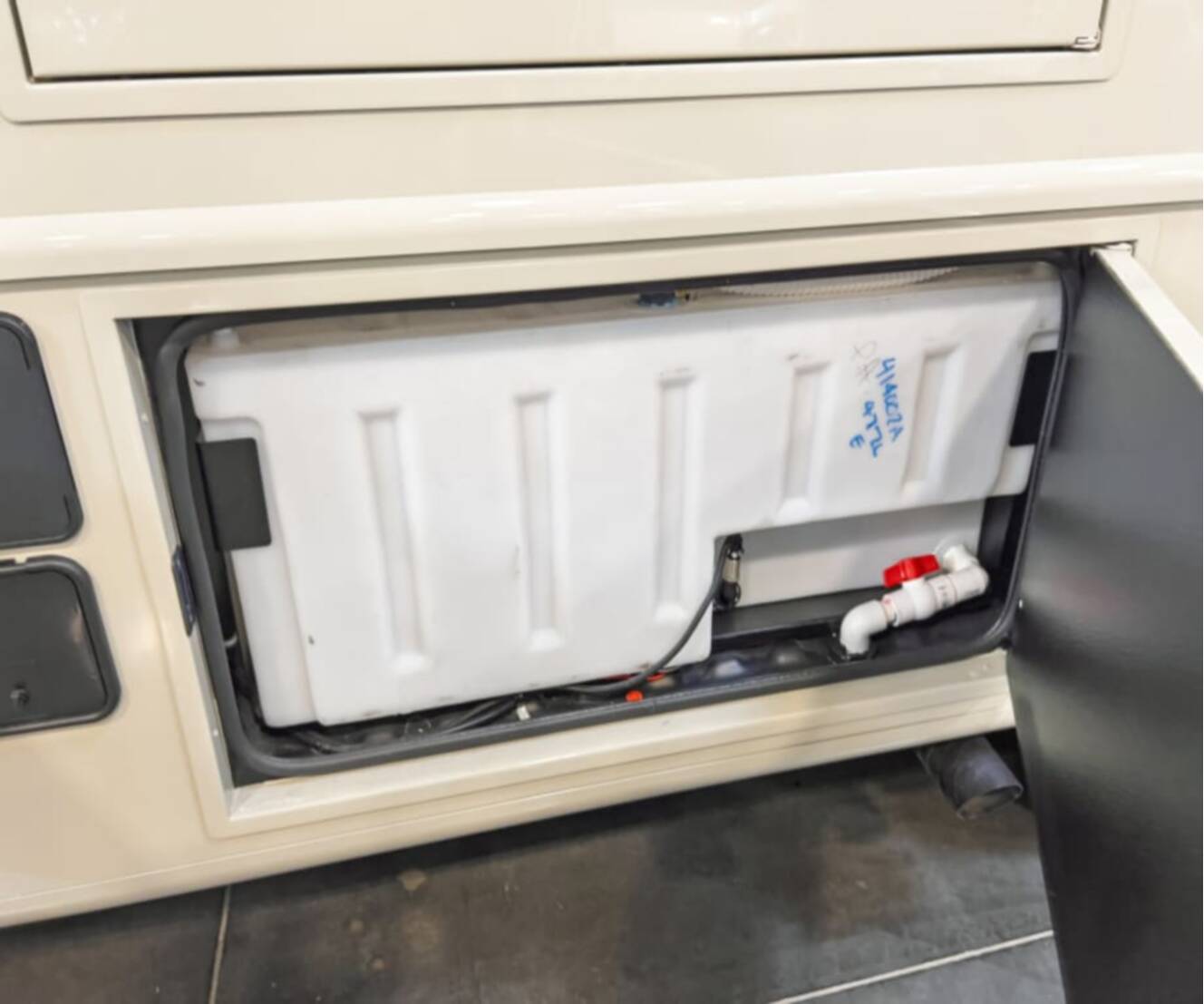 A photo of this 2027 Grand Design LINEAGE SERIES F 31ZW-FBP