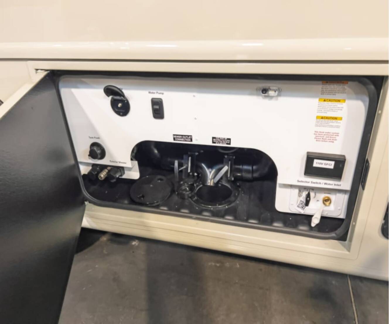 A photo of this 2027 Grand Design LINEAGE SERIES F 31ZW-FBP