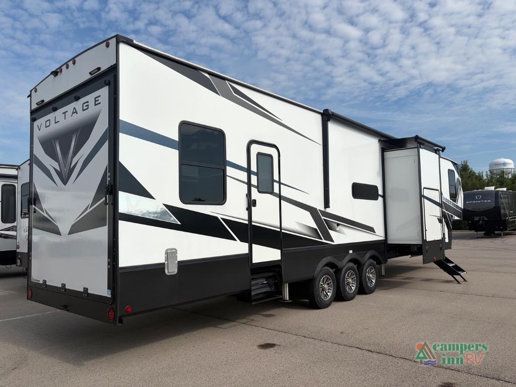 Used 2024 Dutchmen RV Triton 4013 For Sale in Wilmington, OH