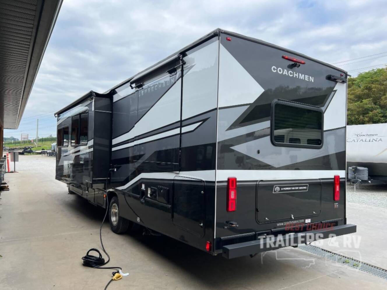 A photo of this 2026 Coachmen Rv Leprechaun 319MB Ford 450