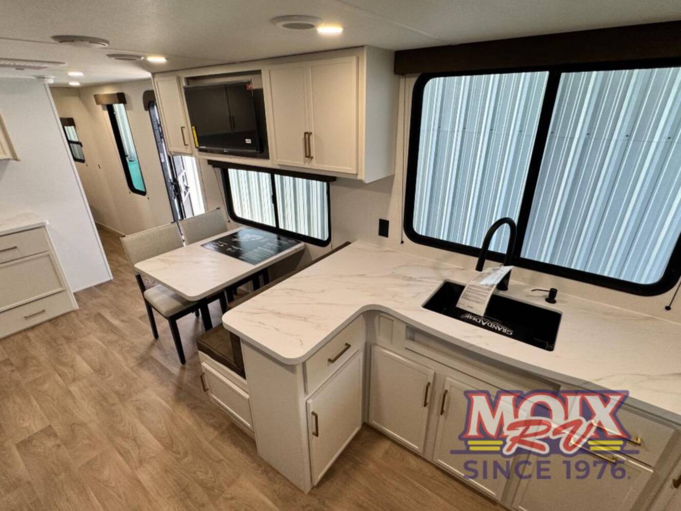 A photo of this 2027 Grand Design Transcend 285RKT
