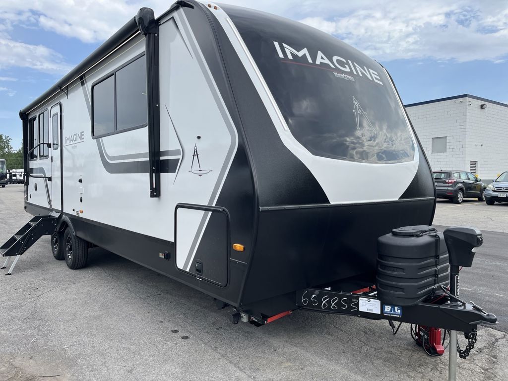 2027 Grand Design Imagine 2700BS in orchard park NY