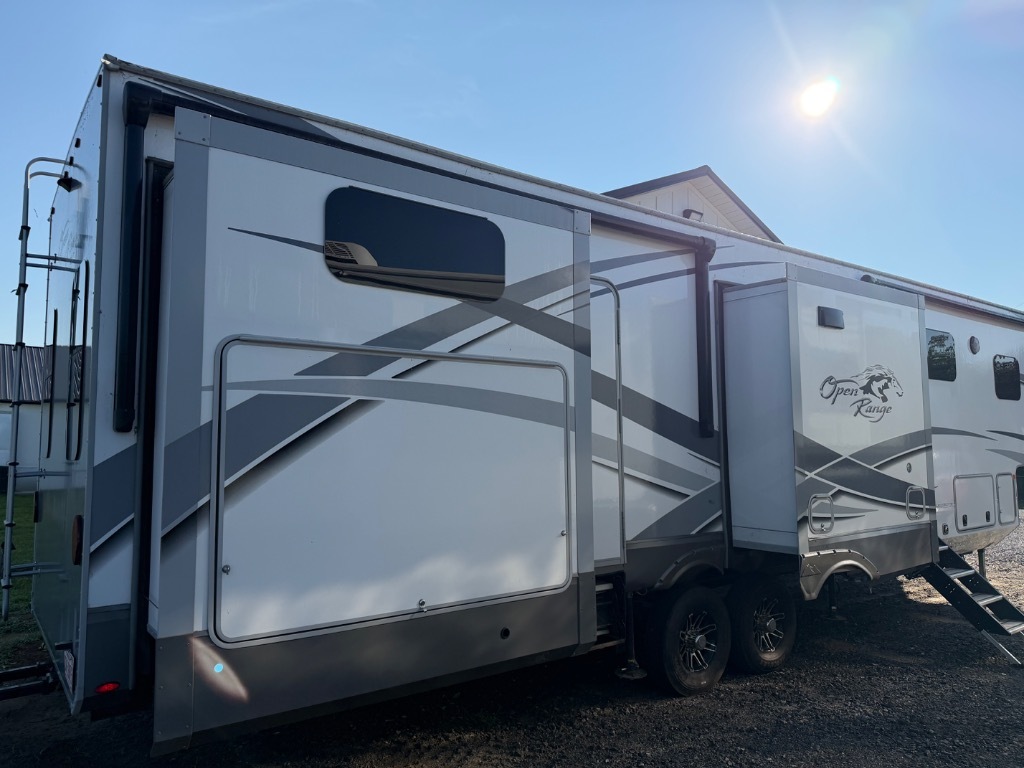 2021 Highland Ridge Rv Open Range OF427BHS in nebo NC