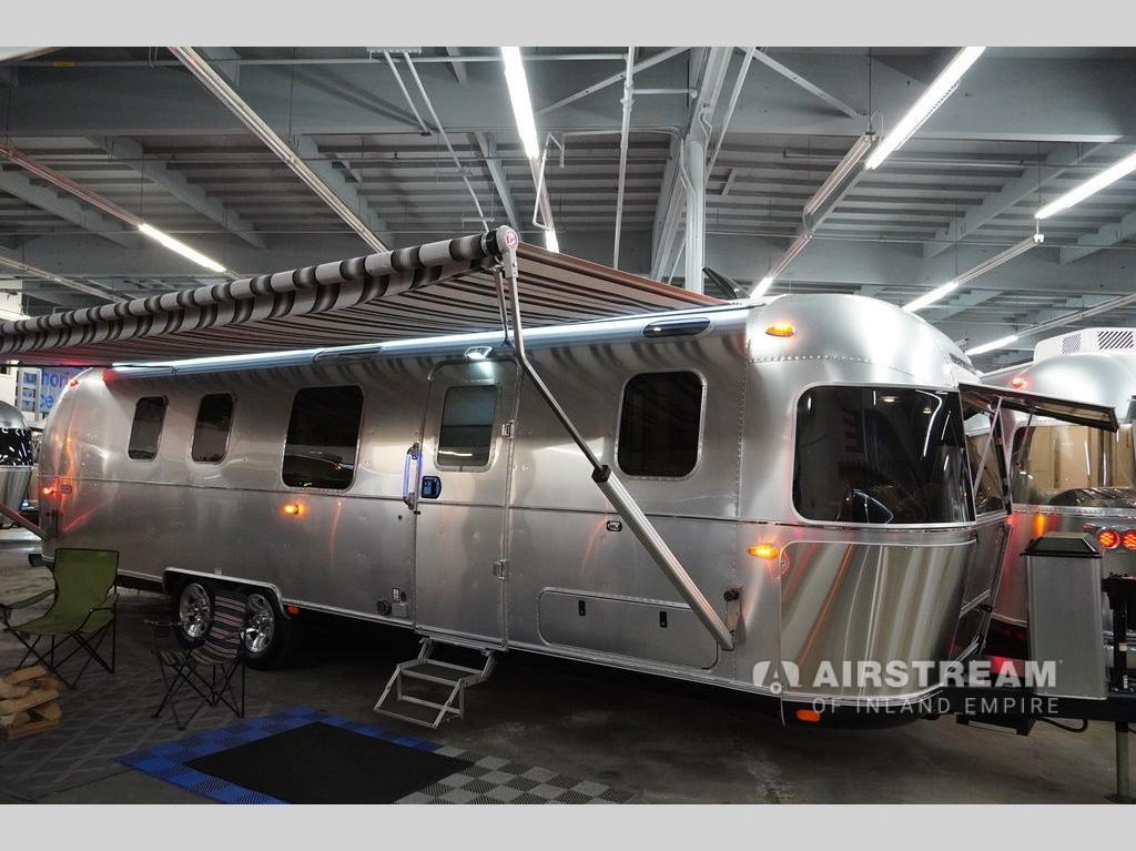 2026 Airstream Classic 33FBT RV
