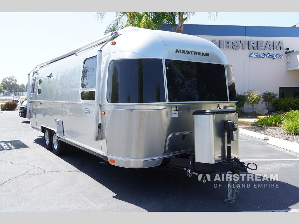 2020 Airstream Globetrotter 27FBQ in temecula CA