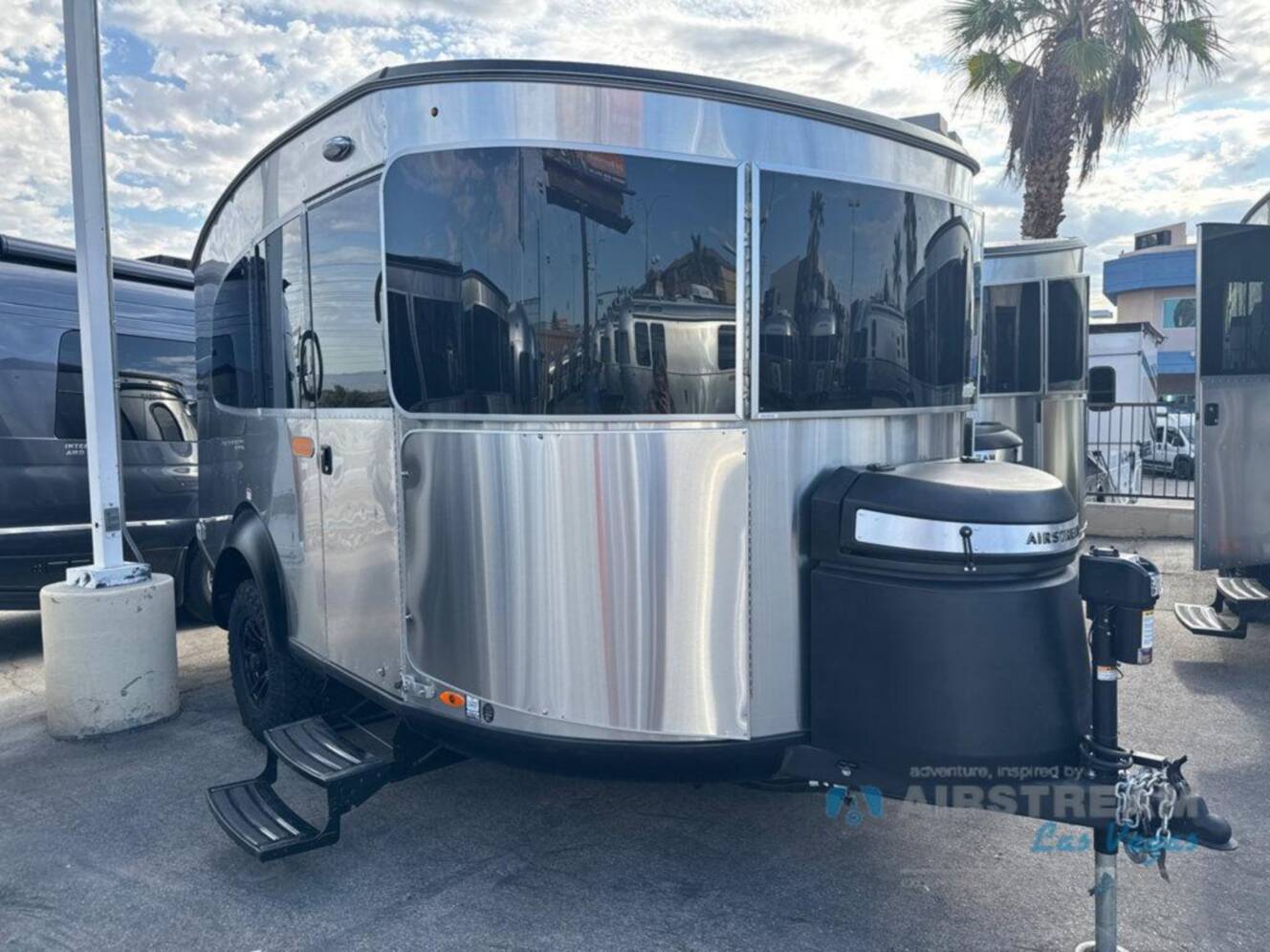 A photo of this 2025 Airstream Basecamp 20X