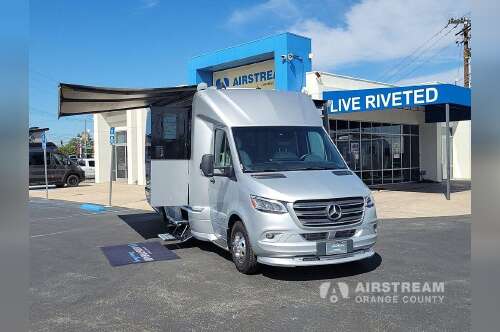 2025 Airstream Atlas Murphy Suite in midway city CA