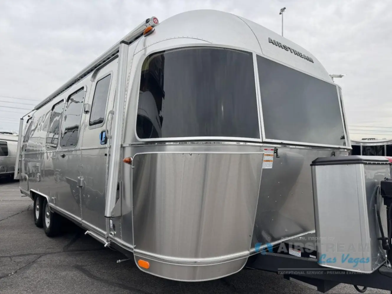 2026 Airstream International 28RB Twin