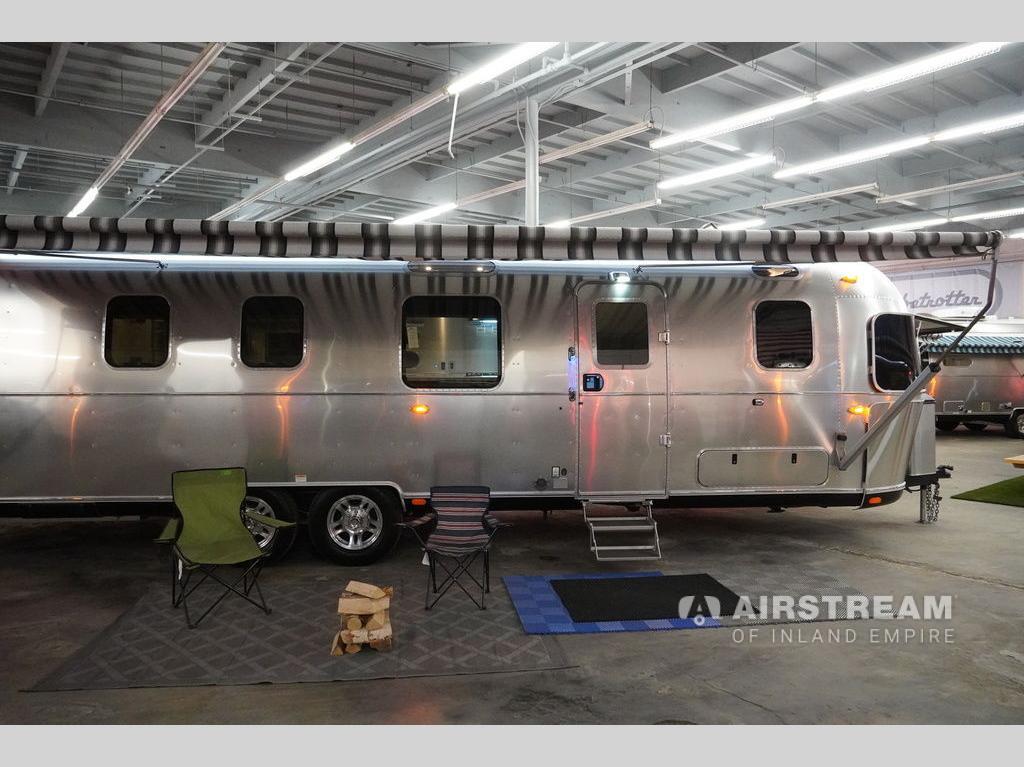 2026 Airstream Classic 33FBT in temecula CA