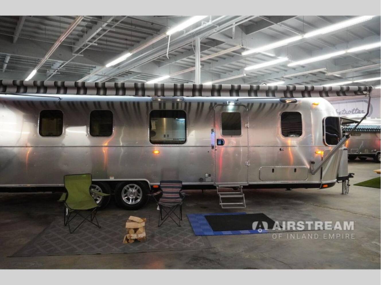 A photo of this 2026 Airstream Classic 33FBT