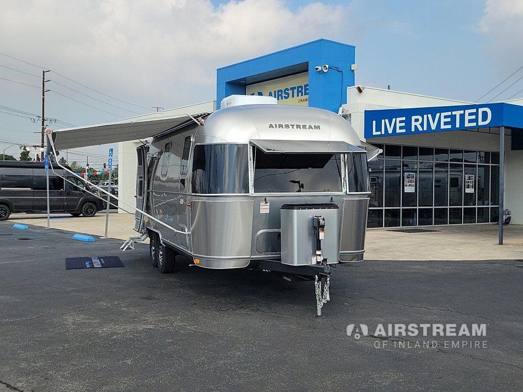 2026 Airstream Trade Wind 23FB Twin in midway city CA
