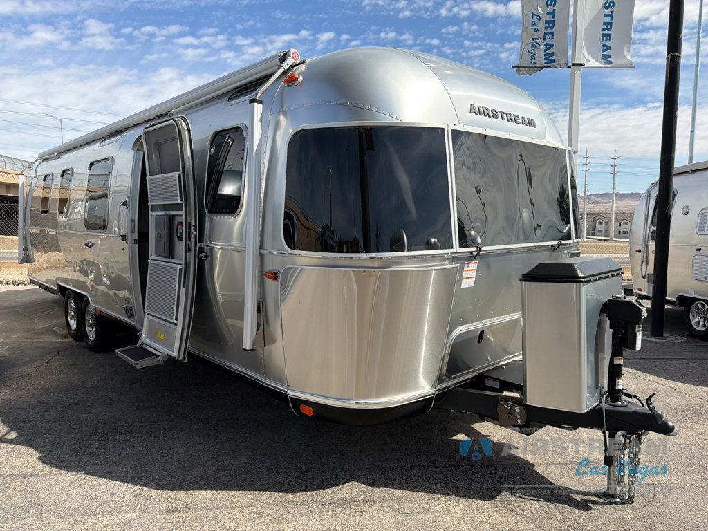 2025 Airstream Classic 33FB in las vegas NV