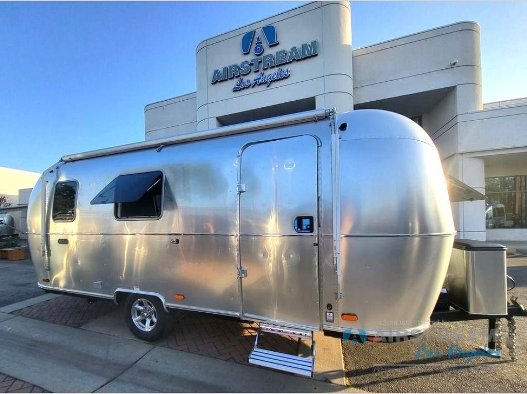2026 Airstream World Traveler 22RB in san gabriel CA