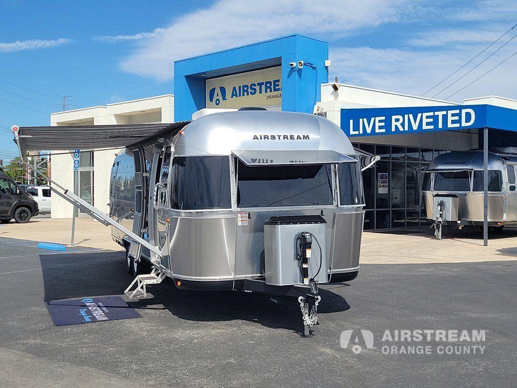 2026 Airstream Classic 30RB in midway city CA