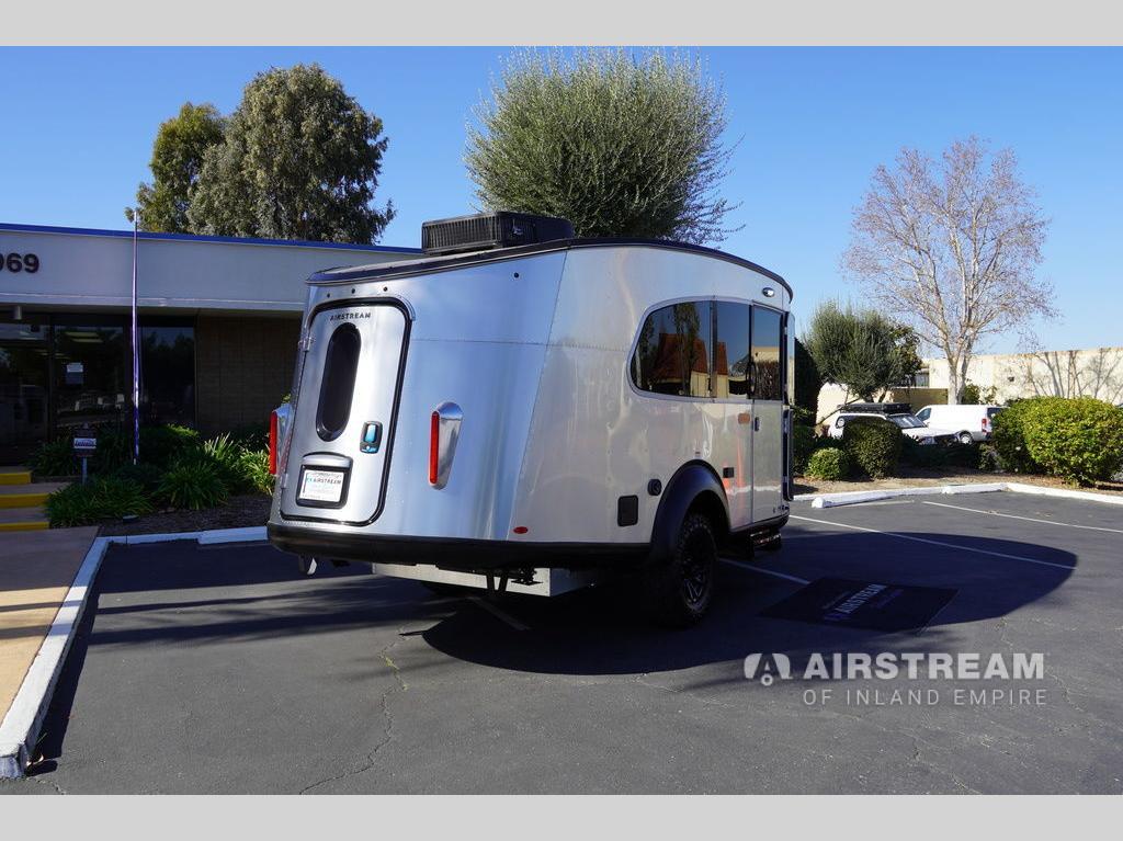 View more photos of this listing