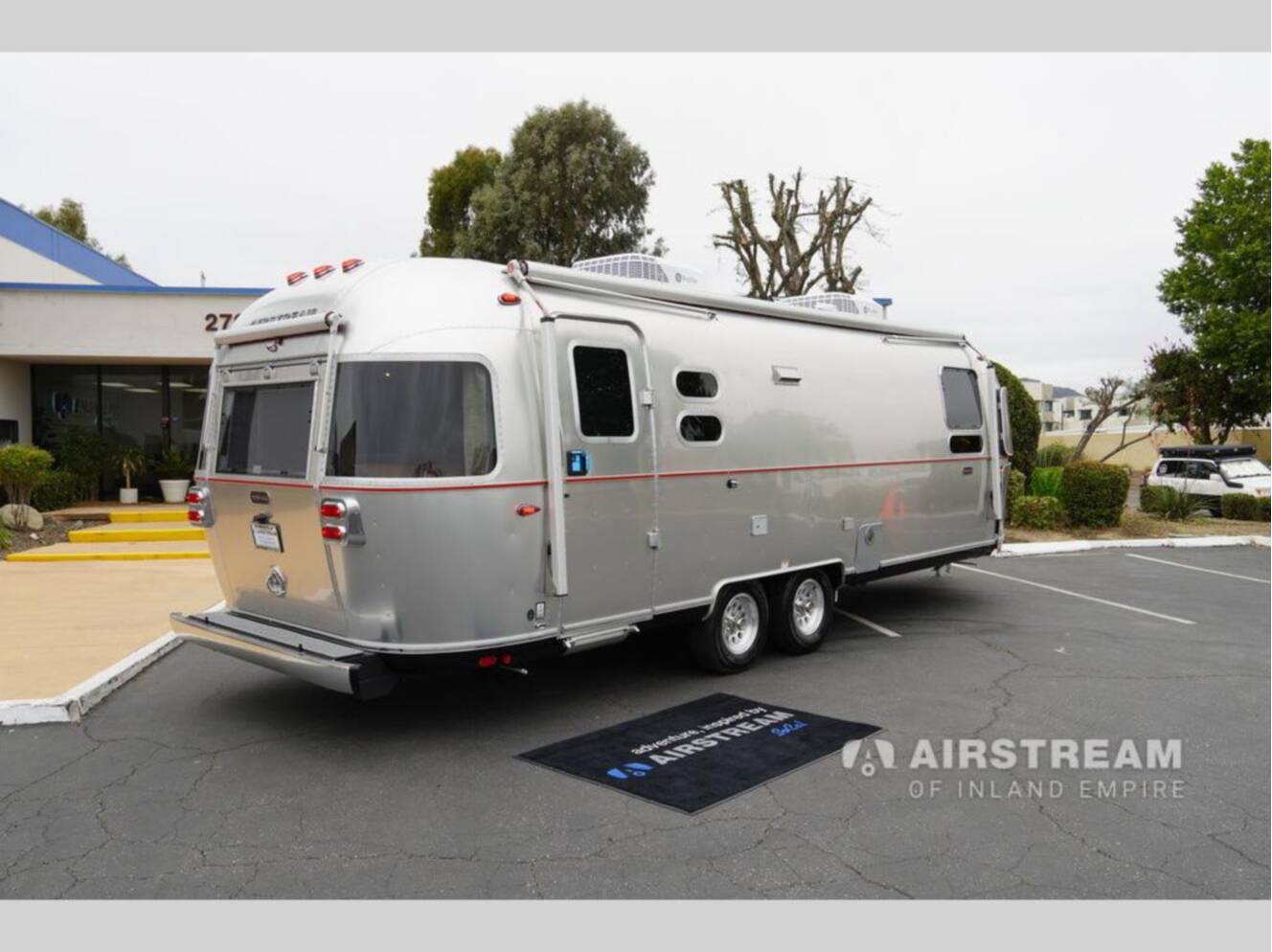 A photo of this 2026 Airstream STETSON 6666 SPECIAL EDITION