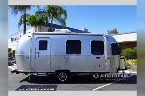 2024 Airstream Caravel 22FB in temecula CA