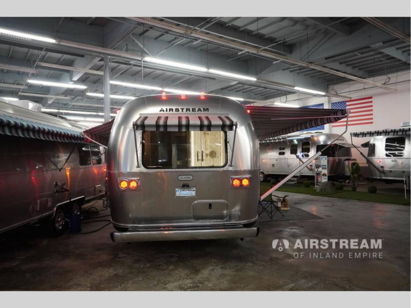 A photo of this 2026 Airstream Classic 33FBT