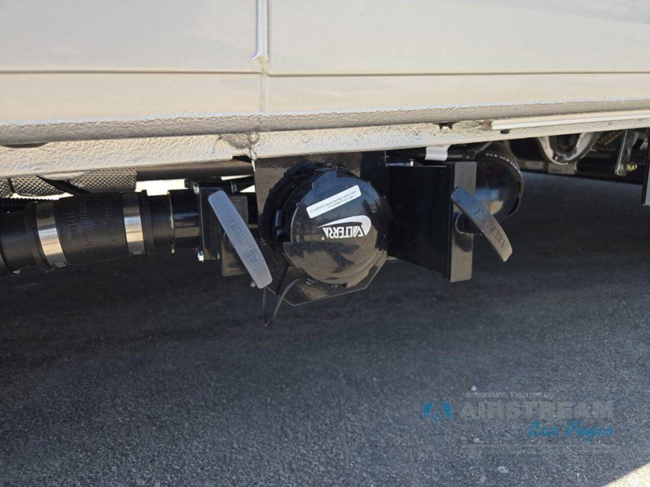 A photo of this 2026 Airstream Rangeline Pop Top