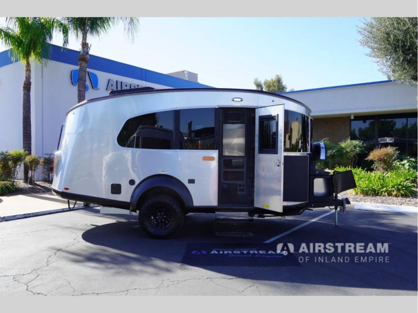 A photo of this 2026 Airstream Basecamp Xe