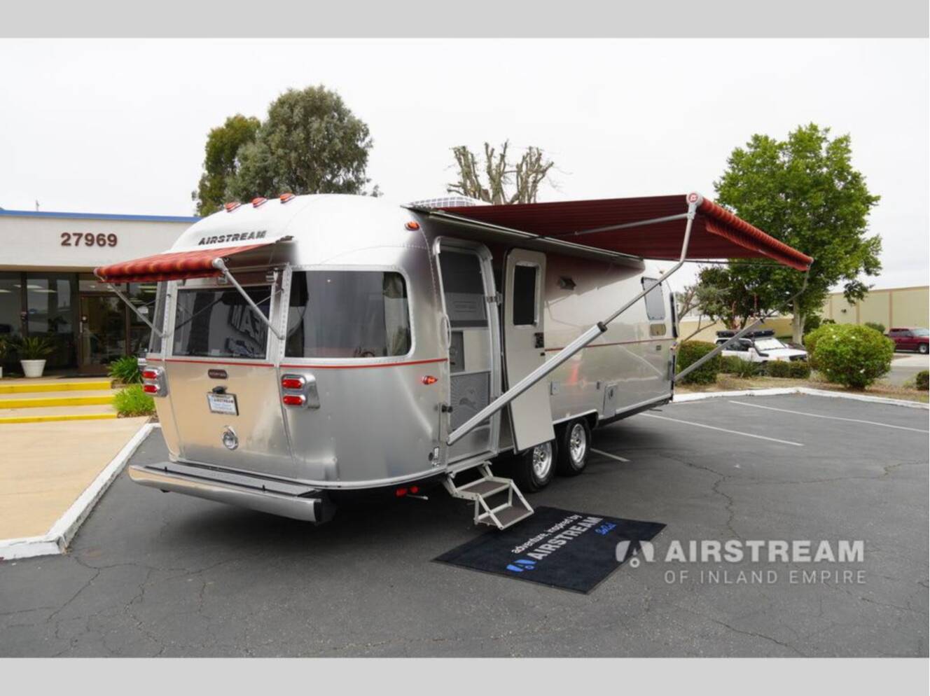 A photo of this 2026 Airstream STETSON 6666 SPECIAL EDITION