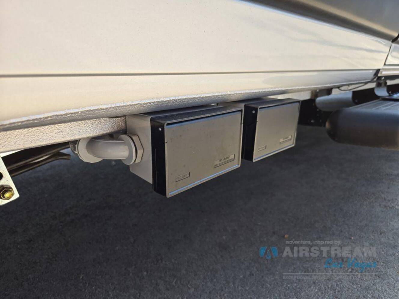 A photo of this 2026 Airstream Rangeline Pop Top