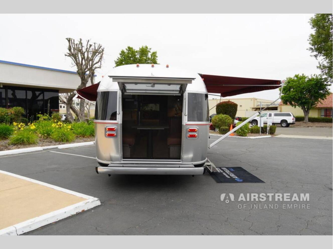 A photo of this 2026 Airstream STETSON 6666 SPECIAL EDITION