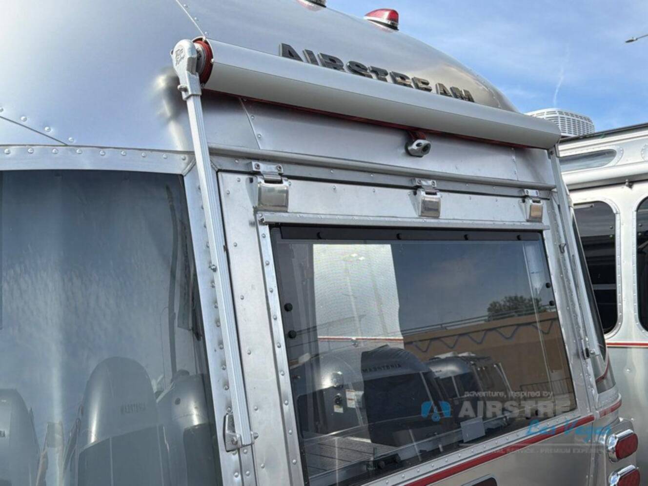 A photo of this 2026 Airstream Stetson 6666 Special Edition 27FBT Hatch