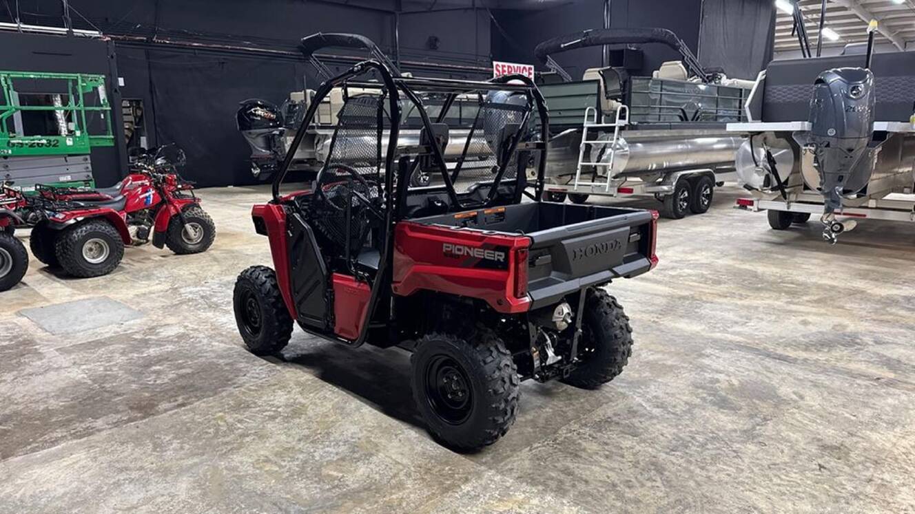 A photo of this 2026 Honda Pioneer 520
