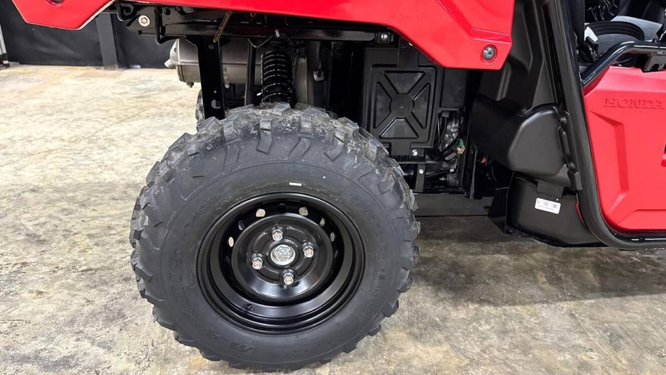A photo of this 2026 Honda Pioneer 520