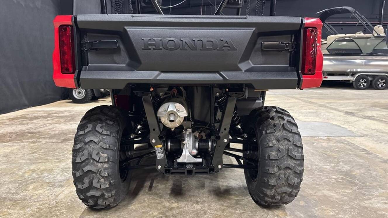 A photo of this 2026 Honda Pioneer 520