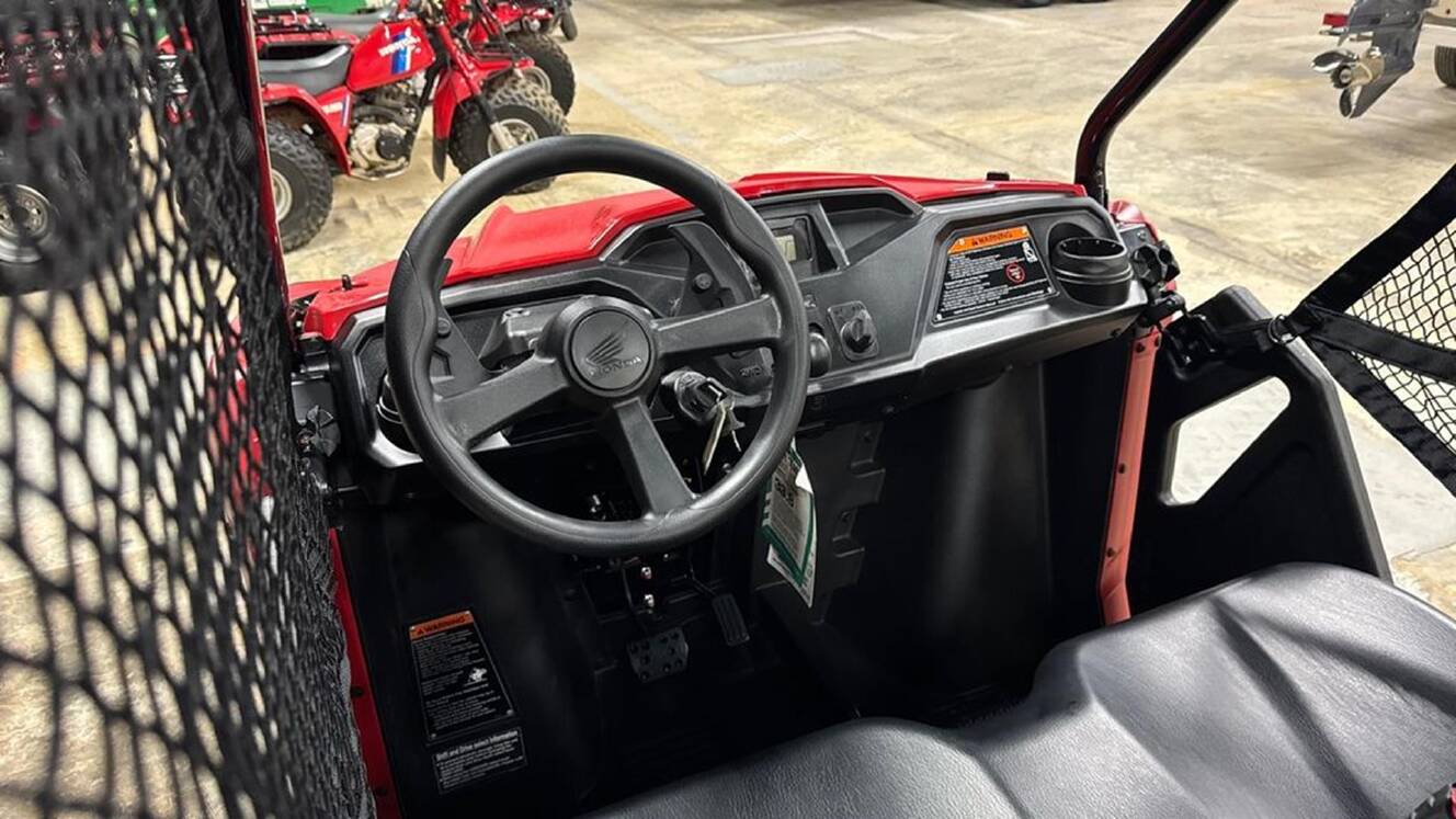 A photo of this 2026 Honda Pioneer 520
