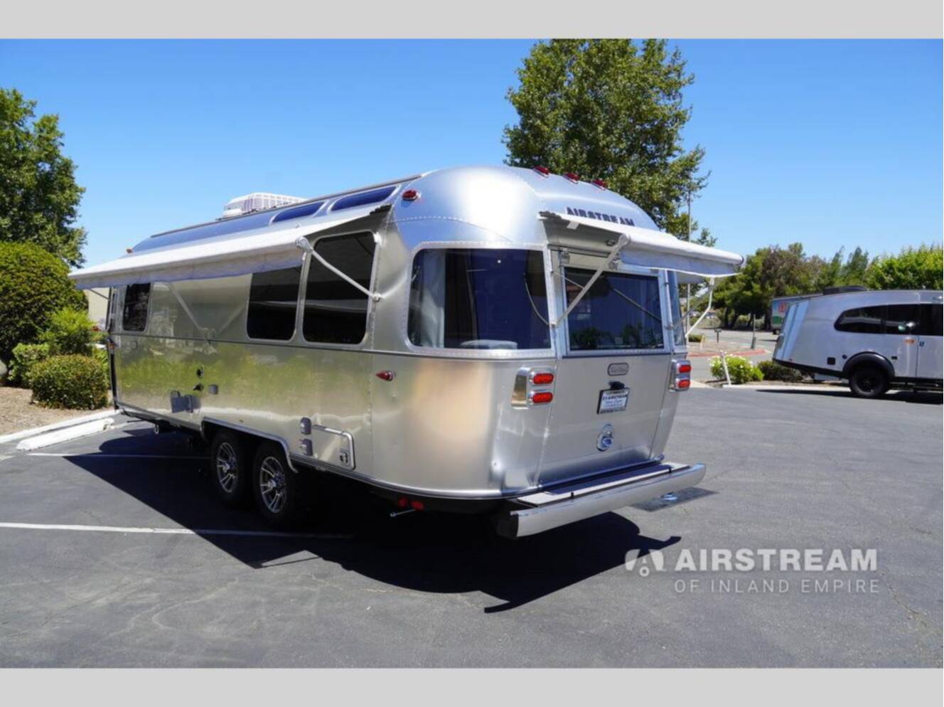 A photo of this 2026 Airstream Trade Wind 25FBQ Hatch