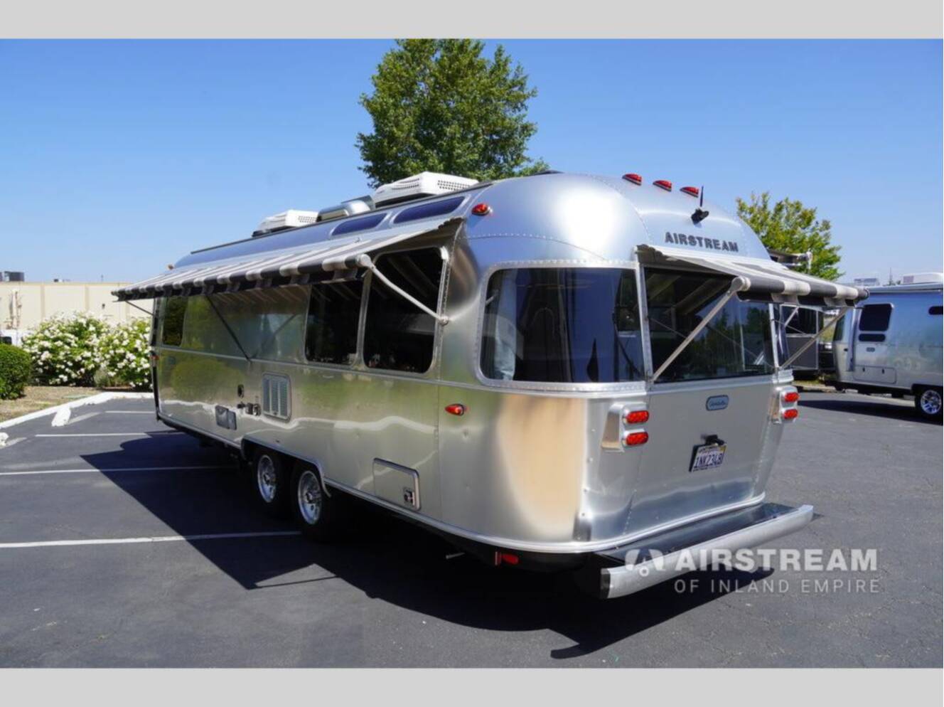 A photo of this 2020 Airstream Globetrotter 27FBQ