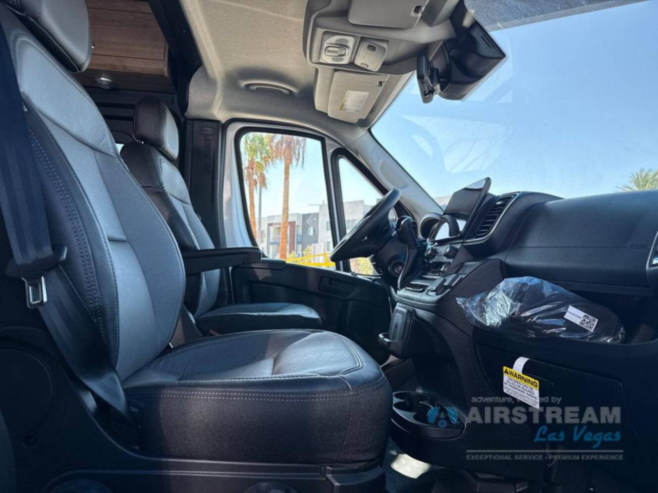 A photo of this 2026 Airstream Rangeline Hard Top