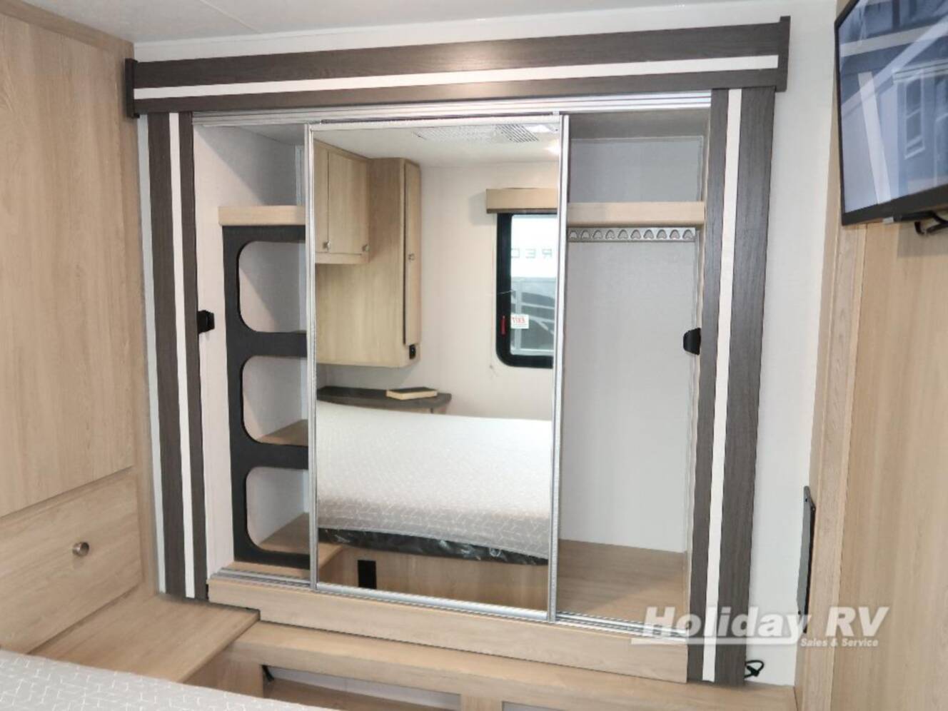 A photo of this 2027 Coachmen Rv Leprechaun 319MB Ford 450