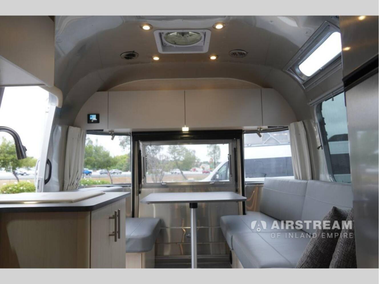 A photo of this 2026 Airstream Flying Cloud 25FBQ Hatch
