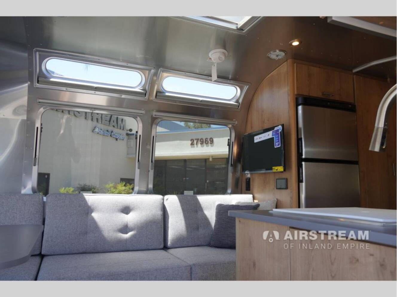 A photo of this 2026 Airstream Trade Wind 25FBQ Hatch