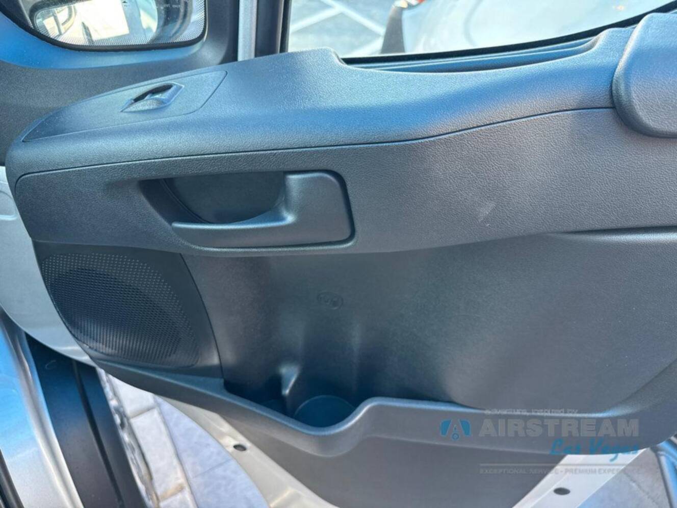 A photo of this 2026 Airstream Rangeline Hard Top