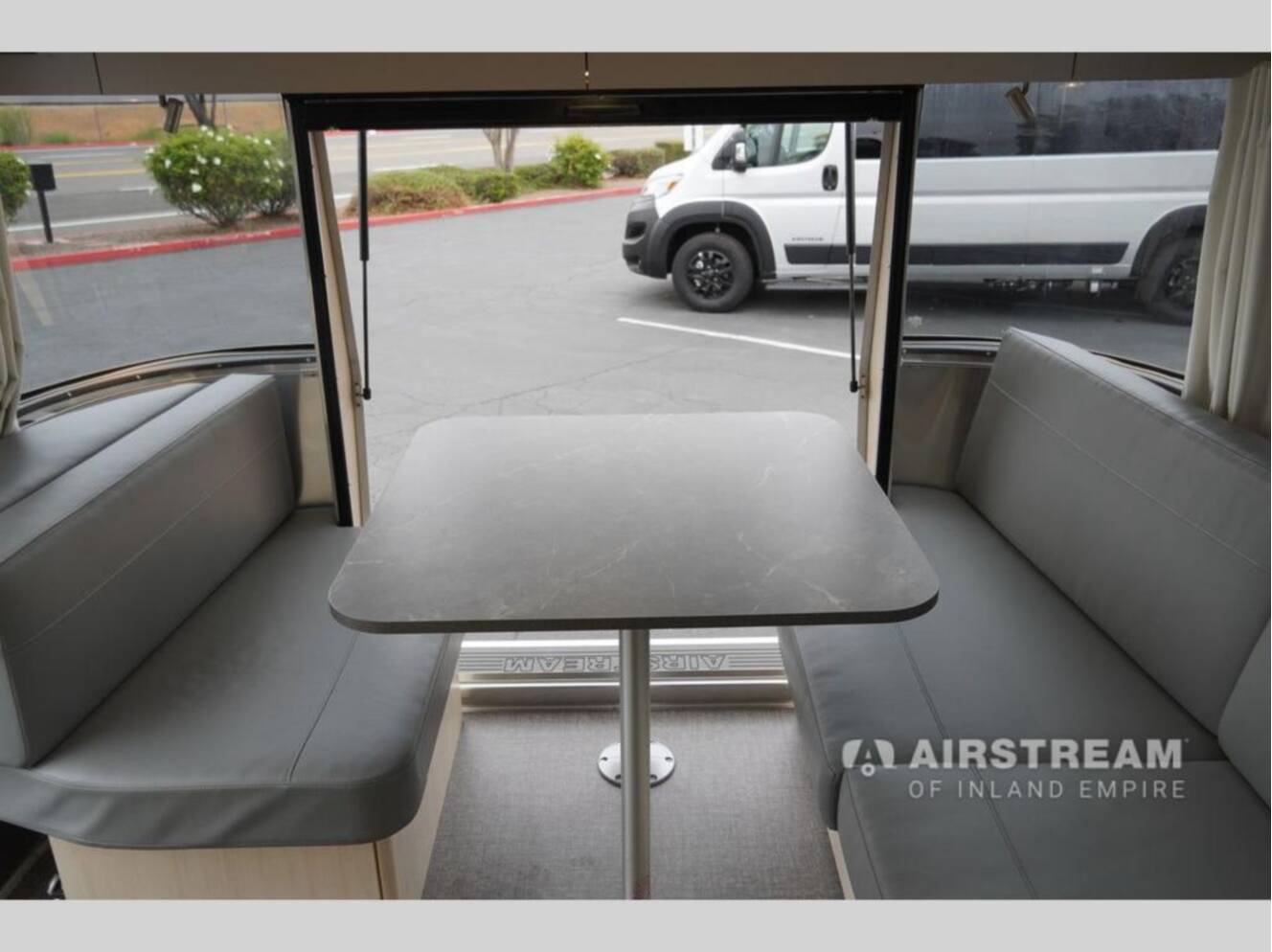 A photo of this 2026 Airstream Flying Cloud 25FBQ Hatch