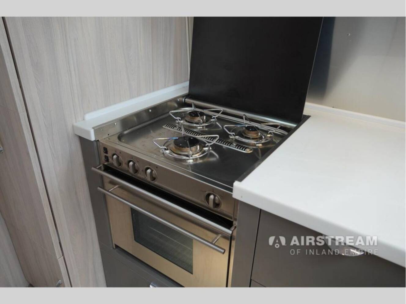 A photo of this 2020 Airstream Globetrotter 27FBQ