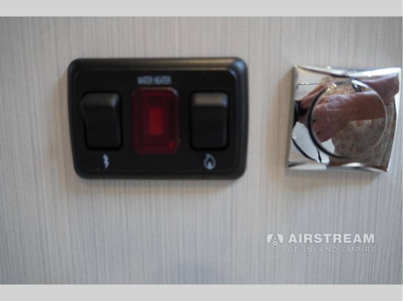 A photo of this 2020 Airstream Globetrotter 27FBQ