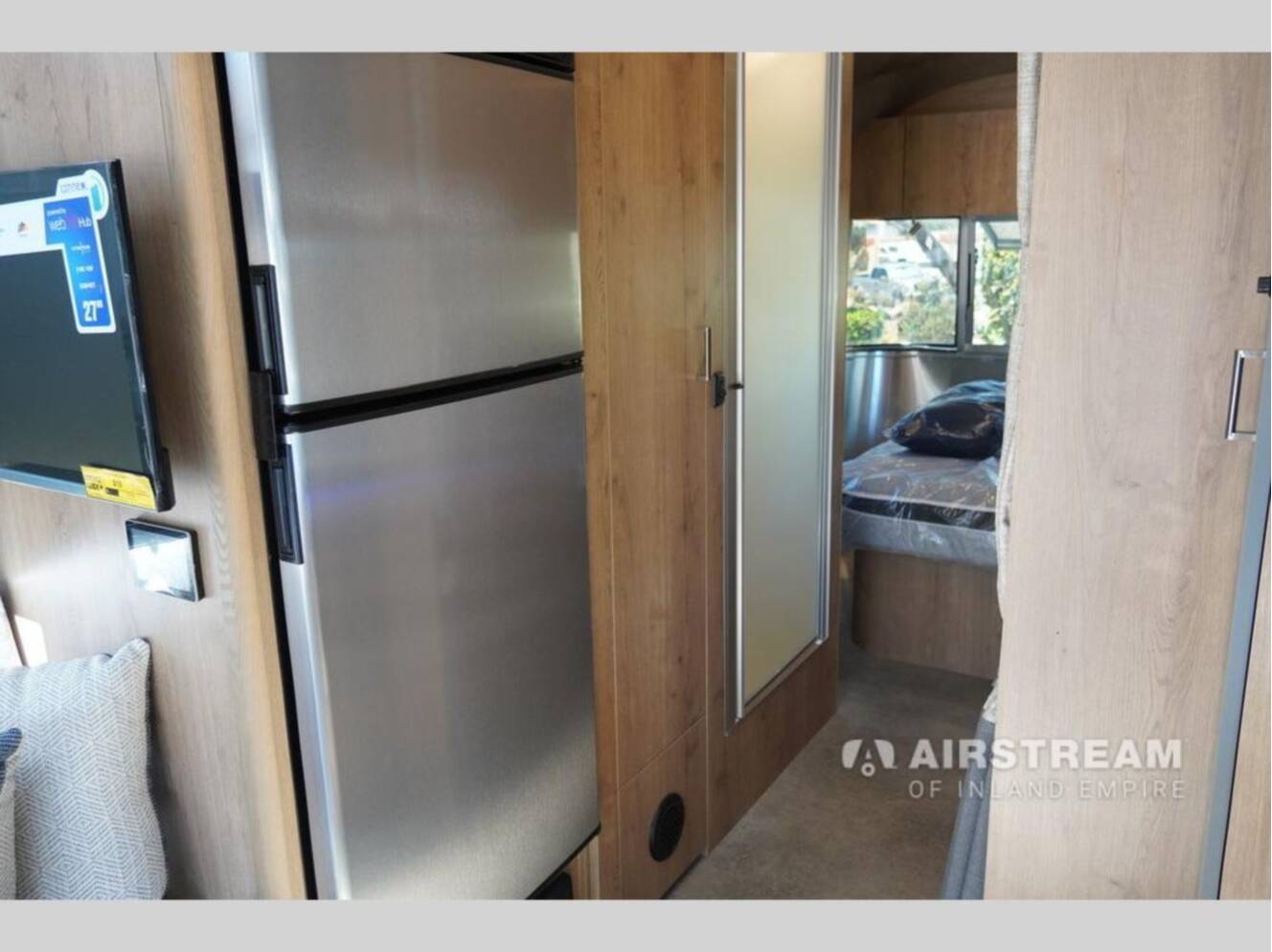 A photo of this 2026 Airstream Trade Wind 25FBQ Hatch
