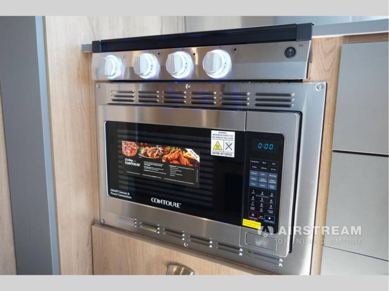 A photo of this 2026 Airstream Trade Wind 25FBQ Hatch