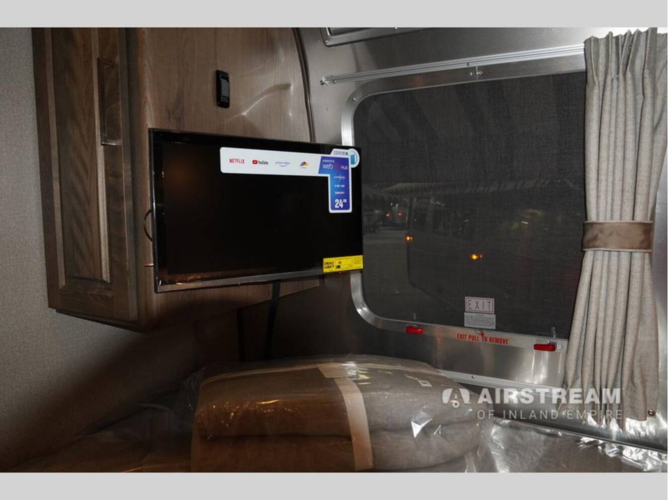 A photo of this 2026 Airstream Classic 33FBT