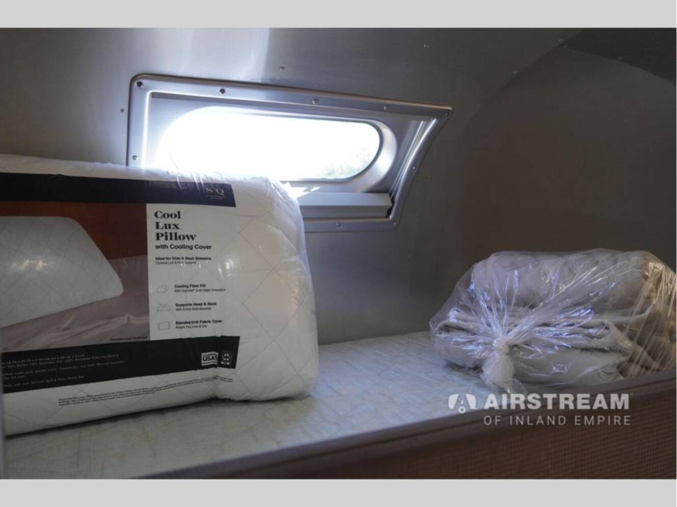 A photo of this 2020 Airstream Flying Cloud 30FB Bunk