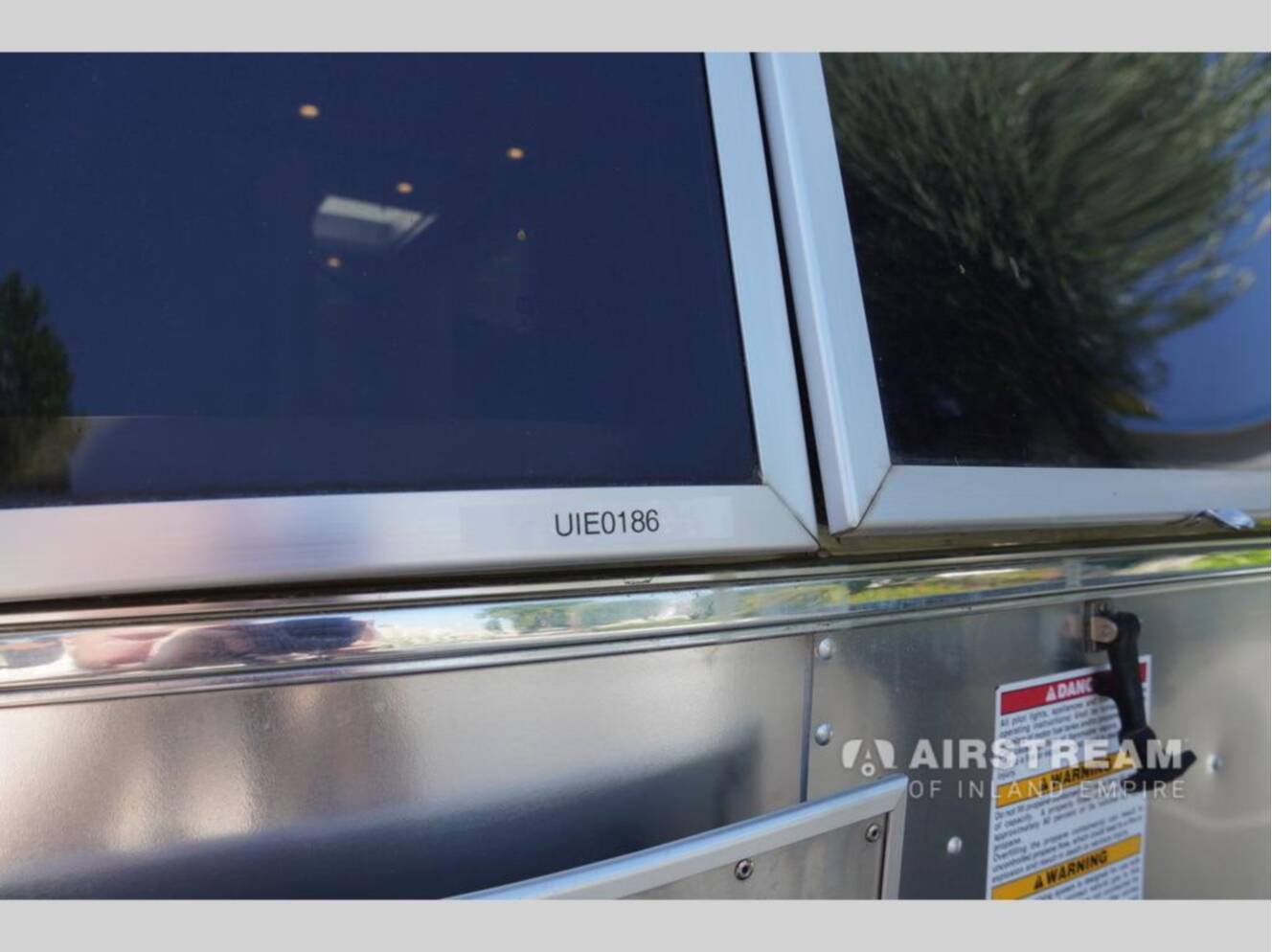 A photo of this 2020 Airstream Globetrotter 27FBQ