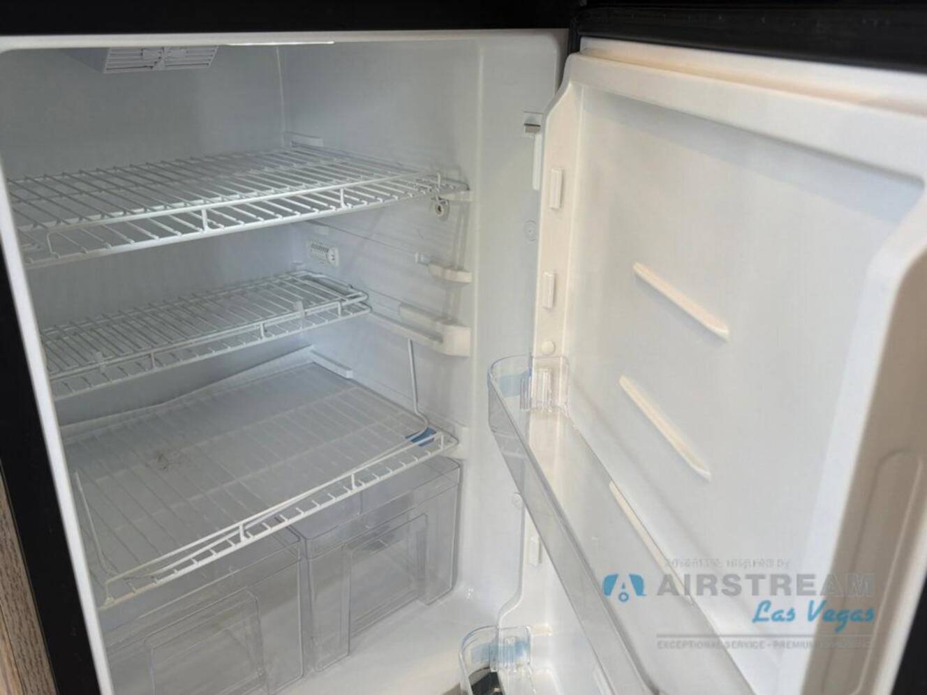 A photo of this 2026 Airstream Stetson 6666 Special Edition 27FBT Hatch