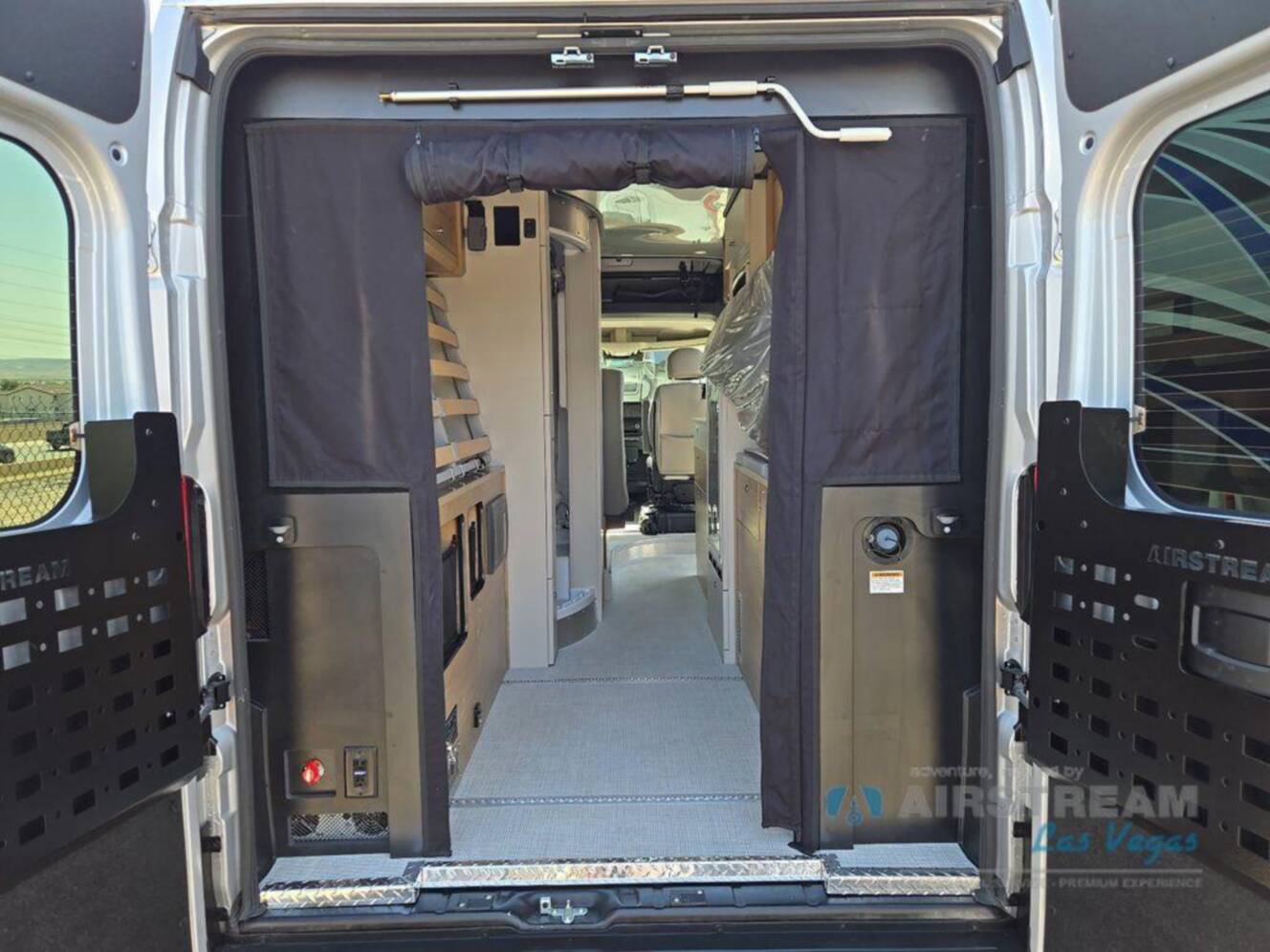 A photo of this 2026 Airstream Rangeline Pop Top